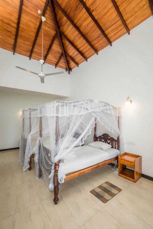 Hotel Neptune Bay Unawatuna Beach מראה חיצוני תמונה