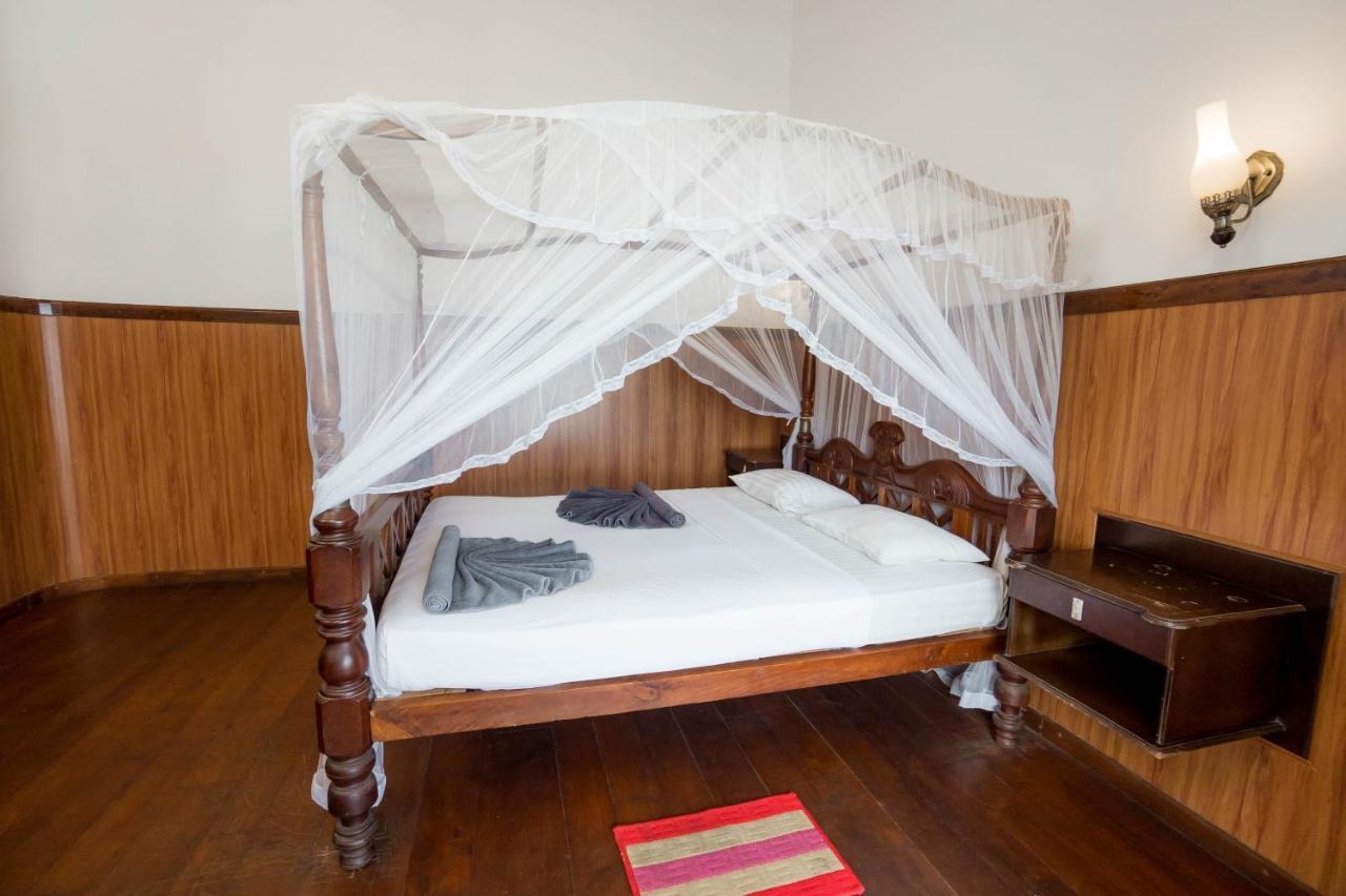 Hotel Neptune Bay Unawatuna Beach מראה חיצוני תמונה
