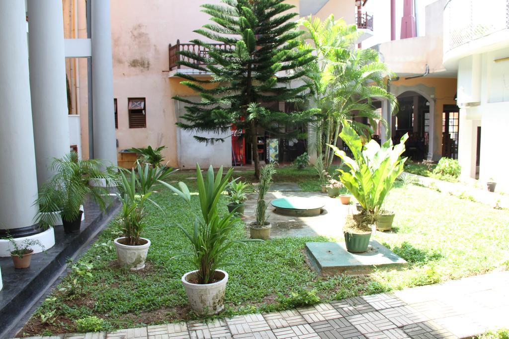 Hotel Neptune Bay Unawatuna Beach מראה חיצוני תמונה