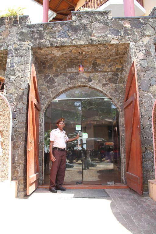 Hotel Neptune Bay Unawatuna Beach מראה חיצוני תמונה