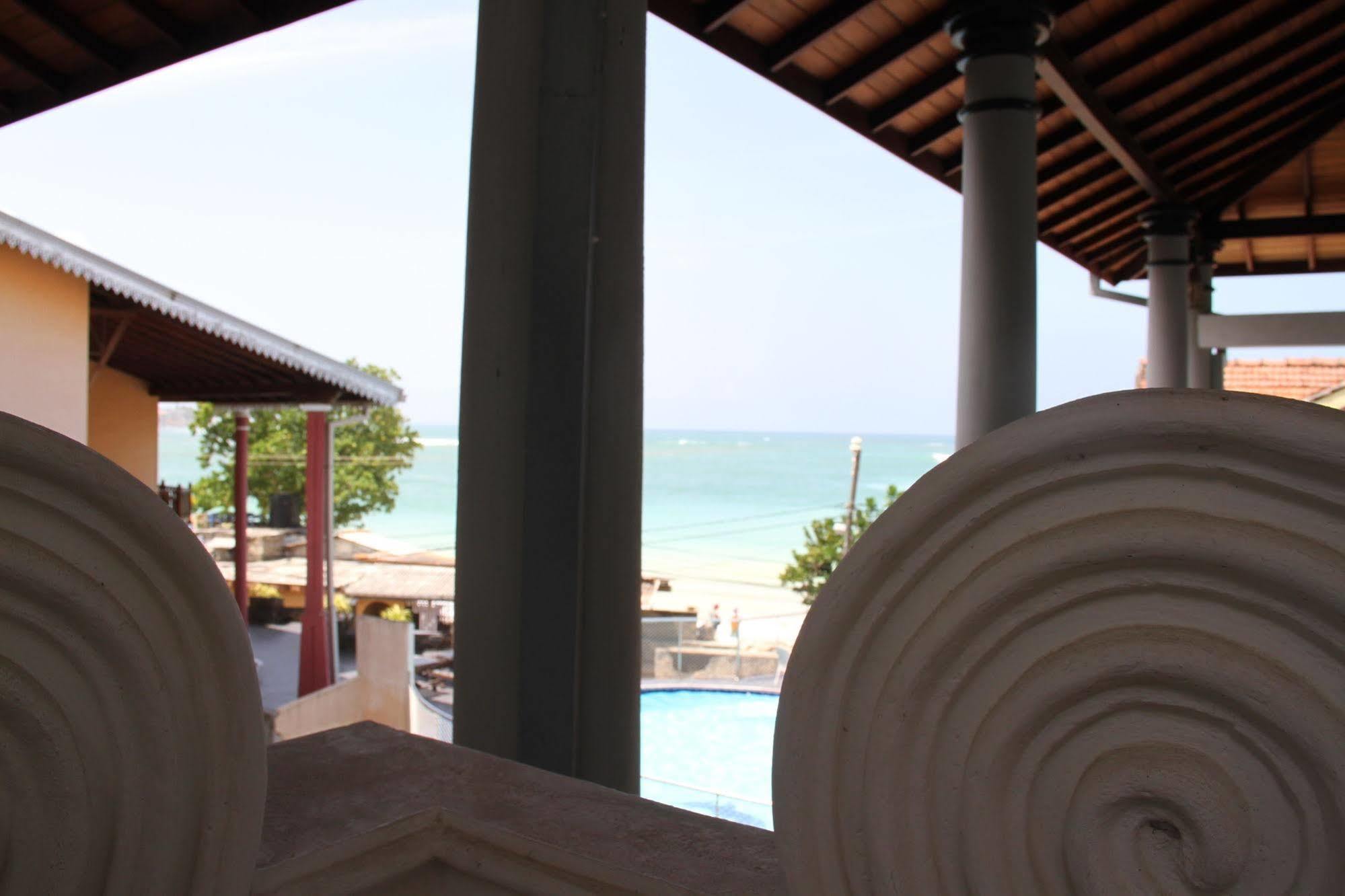 Hotel Neptune Bay Unawatuna Beach מראה חיצוני תמונה